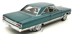 Highway 61 1/18 Scale Diecast 50378 1967 Plymouth Satellite Green