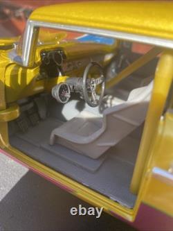 Hot Wheels Collectibles 1/18 Scale Custom'57 Chevy Gold Metallic MT0897 Diecast