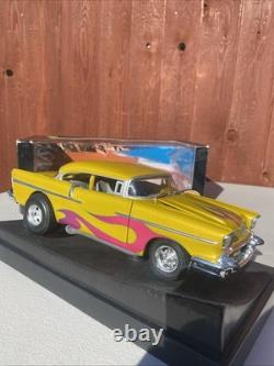 Hot Wheels Collectibles 1/18 Scale Custom'57 Chevy Gold Metallic MT0897 Diecast