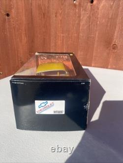 Hot Wheels Collectibles 1/18 Scale Custom'57 Chevy Gold Metallic MT0897 Diecast