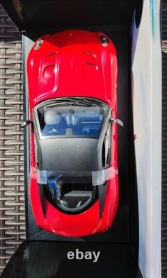 Hot Wheels Elite 1/18 Scale Diecast T6925 Ferrari 599 GTO Red / Grey roof