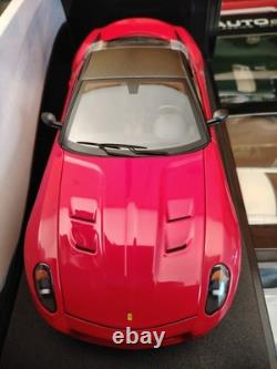 Hot Wheels Elite 1/18 Scale Diecast T6925 Ferrari 599 GTO Red / Grey roof