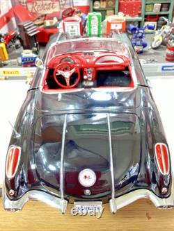 Incredibly Rare Gearbox 112 Scale 1958 Chevrolet Corvette Convertible + Stand
