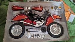 Indian Chief 1948. 16 Scale Model Kit