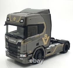 Ixo 1/18 Scale PCL30223 Scania R500 Truck Met. Grey