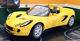 Jadi 1/18 Scale Diecast 98031 2002 Lotus Elise 111s Yellow