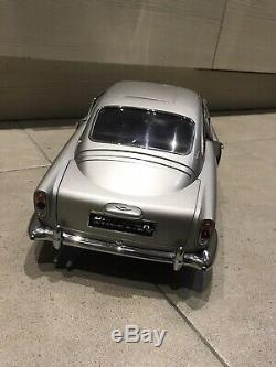 James Bond DB5 Aston Martin 1/8 Scale Build Your Own Eaglemoss READ DESCRIPTION