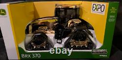 John Deere 8RX 370 1/16 Scale Gold Collector Edition Expo Tractor Ertl