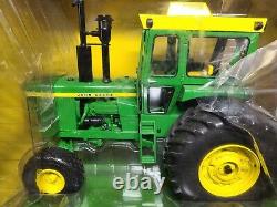 John Deere Model 6030 Tractor Precision Elite Lights ERTL 45358 116 Scale NIB