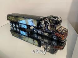 Julian Davis Tekno Model 1/50 Scale