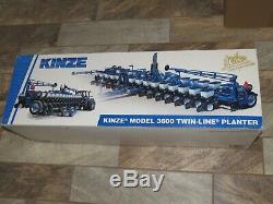 KINZE Model 3600 Twin-Line Planter Limited Edition 116 scale HUGE NIB RARE