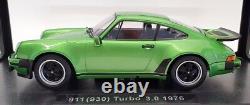 KK Scale 1/18 Scale Diecast KKDC180573 1976 Porsche 911 (930) 3.0 Green