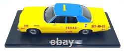 KK Scale 1/18 Scale KKDC181126 1974 Dodge Monaco Texas Cab