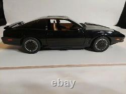 Knight Rider Electronic 1/15 scale KITT Car by Diamond Select Toys