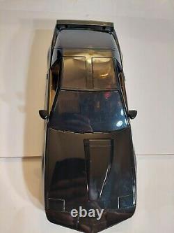 Knight Rider Electronic 1/15 scale KITT Car by Diamond Select Toys