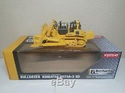 Komatsu D 575 A-3 Super Dozer RC by Kyosho 150 Scale Model #66001 New