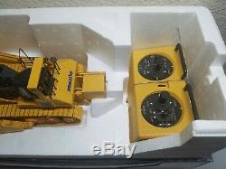 Komatsu D 575 A-3 Super Dozer RC by Kyosho 150 Scale Model #66001 New