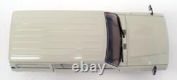 Kyosho 1/18 Scale Diecast 08956W 1980 Toyota Land Cruiser 60 White