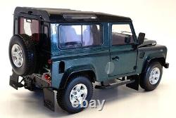 Kyosho 1/18 Scale Diecast Car 08901G Land Rover Defender 90 Aintree Green