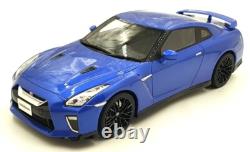 Kyosho 1/18 Scale Diecast KSR18044BL2 Nissan GT-R Premium edition Blue