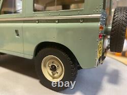 LAND ROVER 88 Series III 1978 in light green Cult Scale 118