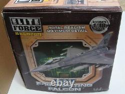 Lockheed F-16 Fighting Falcon Wolfpack BBI 118 Scale Elite Force New in Box