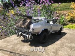 Mad max inteceptor 18 scale Razor cola hand build with lights on