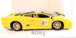 Maisto 1/12 Scale Diecast 33203 1992 Jaguar XJ220 Yellow MIB MINT Boxed RARE