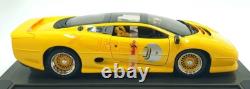 Maisto 1/12 scale Diecast 33201 Jaguar XJ220 1992 Yellow