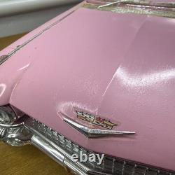 Maisto 112 Scale Cadillac Eldorado Biaritz 1959 Die Cast Model Car Pink