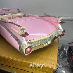 Maisto 112 Scale Cadillac Eldorado Biaritz 1959 Die Cast Model Car Pink