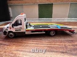 Mathewsons Recovery Truck Signed BOX. Code 3 TV's BANGERS & CASH 143 scale