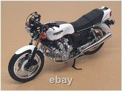 Minichamps 1/12 Scale 122 161504 1978 Honda CBX 1000 Motorbike White