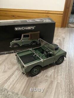 Minichamps 1/18 Scale 150 168900 1948 Land Rover With Detachable Roof Green