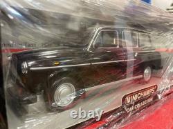 Minichamps 1/18 Scale Car Model Diecast Vehicle Collectible with Box