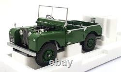 Minichamps 1/18 scale Diecast 150 168906 Land Rover Dark Green