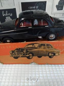 Model 1/18 scale replica of the Vauxhall Velox Made By Victory IndustriesEngland