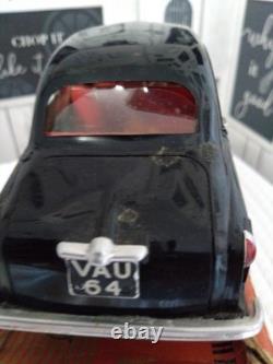 Model 1/18 scale replica of the Vauxhall Velox Made By Victory IndustriesEngland