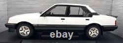 Model Car Group 1/18 Scale MCG18582 Vauxhall Cavalier SR I White