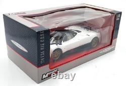 Mondo Motors 1/18 Scale Diecast 500925 Pagani Zonda F White/Black