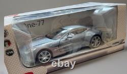 Mondo Motors Aston Martin One-77 1/18 Scale Diecast Model Collectible (B51)