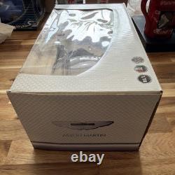 Mondo Motors Aston Martin One-77 1/18 Scale Diecast Model Collectible (B51)