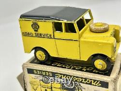 Morestone Large Scale AA Road Service Land Rover 1st Variation With Rear Windows