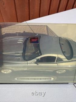 Motor Max 1/12 Scale Diecast 73004 Mercedes Benz McLaren SLR Metallic Silver