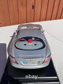 Motor Max 1/12 Scale Diecast 73004 Mercedes Benz McLaren SLR Metallic Silver