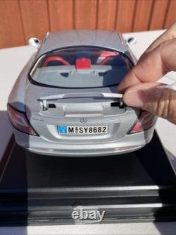 Motor Max 1/12 Scale Diecast 73004 Mercedes Benz McLaren SLR Metallic Silver