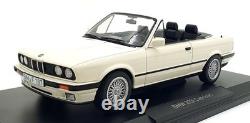 Norev 1/18 Scale Diecast 183213 BMW 325i Cabriolet 1991 Alpine White