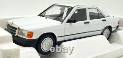 Norev 1/18 Scale Diecast 183820 Mercedes-Benz 190 E 1982 White