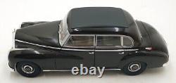 Norev 1/18 Scale Diecast DC221124V Mercedes-Benz 300 W186 Black