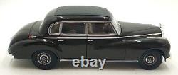 Norev 1/18 Scale Diecast DC221124V Mercedes-Benz 300 W186 Black